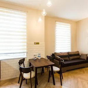 https://sunday-mini-hostel.hotelslviv.net